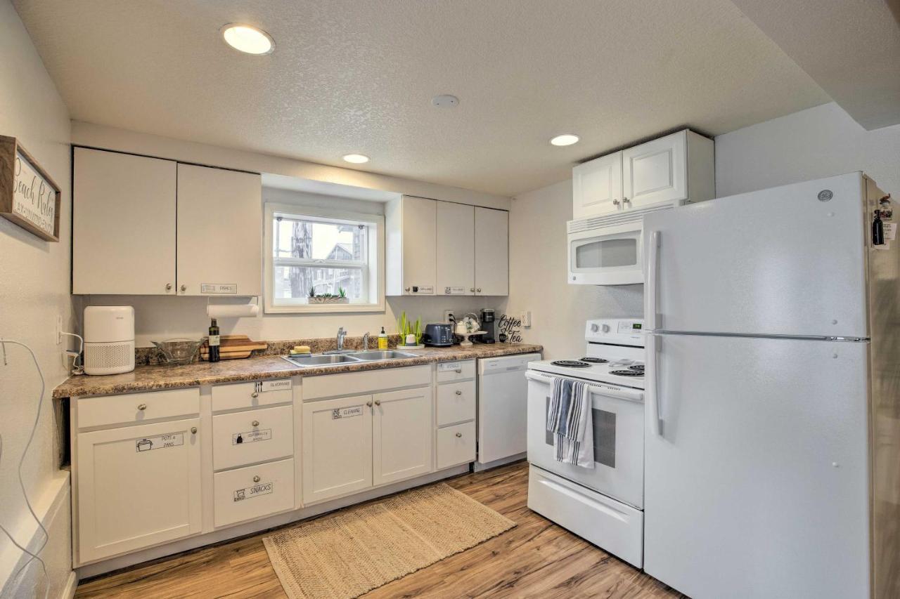 Rockaway Beach Condo - Beach Access Nearby! Luaran gambar