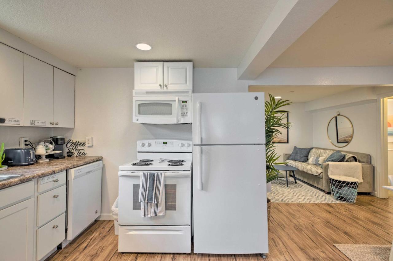 Rockaway Beach Condo - Beach Access Nearby! Luaran gambar
