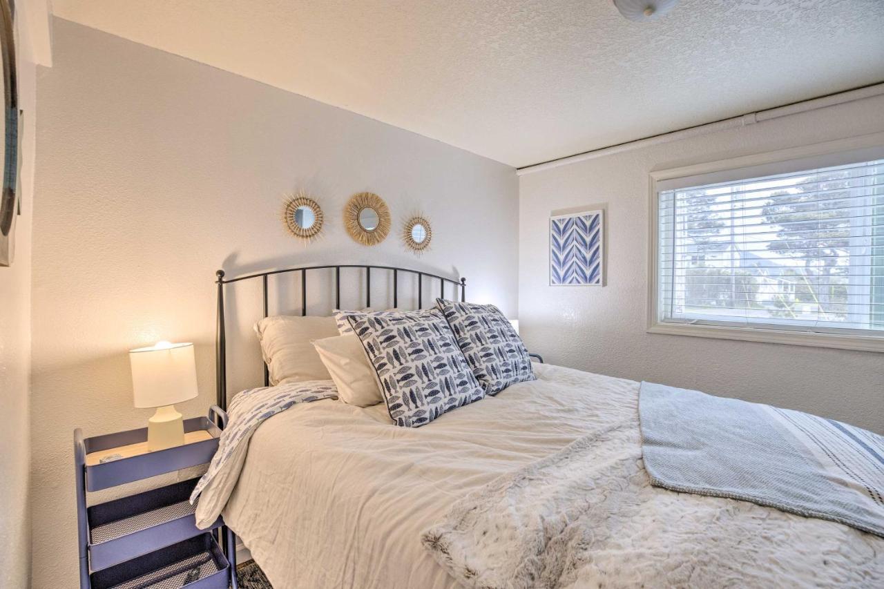 Rockaway Beach Condo - Beach Access Nearby! Luaran gambar